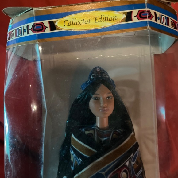 Barbie northwest coast collector edition - Picture 3 of 4